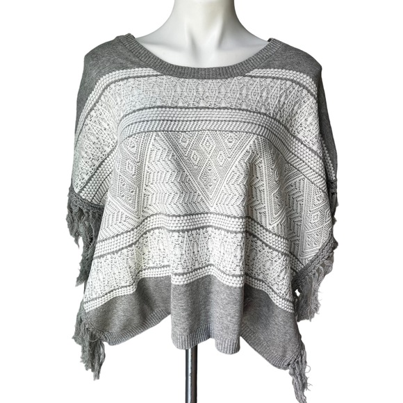 NWOT, Billabong Hermosa Poncho - Picture 3 of 13